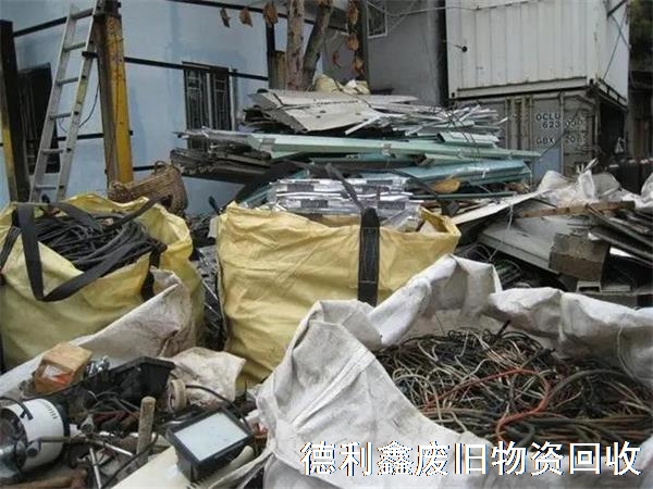 3935400.jpg 3935400.jpg